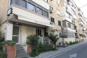  Salku Serviced Rooms  Тирана
